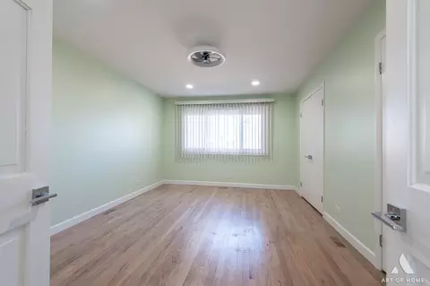 Bedroom - 2 Stuart On Oxford St, Rolling Meadows, IL 60008 photo 1 of 4