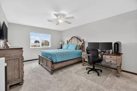 Bedroom - 440 E Franklin St #204, Eldridge, IA 52748 photo 1 of 4