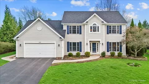 1405 Elk Trl, Cary, IL 60013