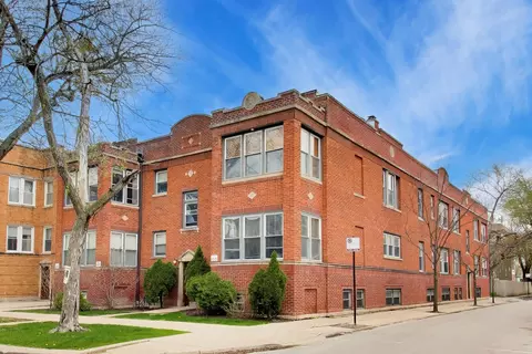 3848 W Sunnyside Ave #1E, Chicago, IL 60625