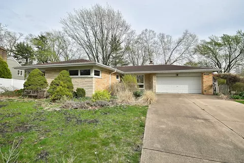 5425 Howard Ave, Western Springs, IL 60558