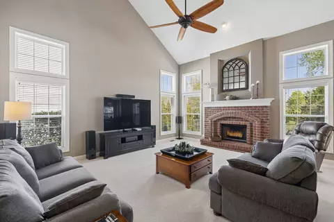 Living - 26404 W Red Apple Rd, Plainfield, IL 60585 photo 1 of 2