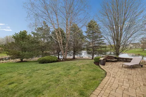 Exterior - 26404 W Red Apple Rd, Plainfield, IL 60585 photo 3 of 7