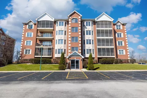 7716 Greenway Blvd #3SE, Tinley Park, IL 60487