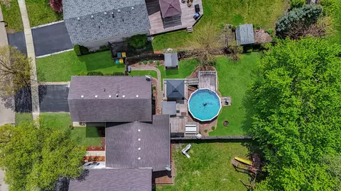View/Area - 2209 Carpenter Ave, Plainfield, IL 60586 photo 2 of 5