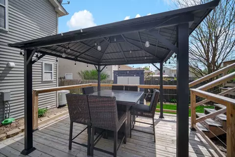 Exterior - 2209 Carpenter Ave, Plainfield, IL 60586 photo 5 of 13