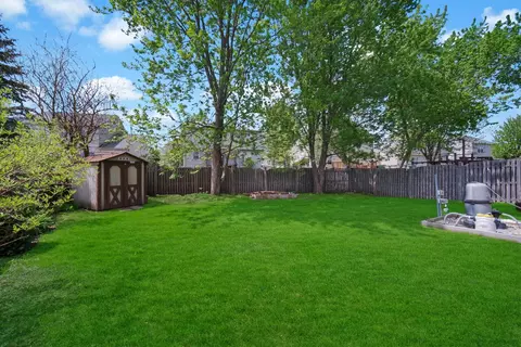 Exterior - 2209 Carpenter Ave, Plainfield, IL 60586 photo 10 of 13