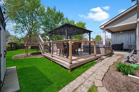 Exterior - 2209 Carpenter Ave, Plainfield, IL 60586 photo 9 of 13