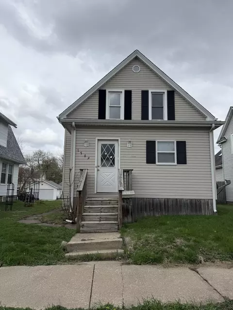 1509 42nd St, Rock Island, IL 61201