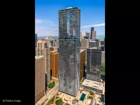 225 N Columbus Dr #6705, Chicago, IL 60601
