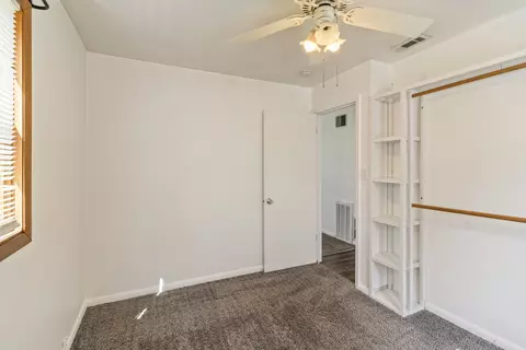 Other - 2049 E Hamilton Ave, Springfield, IL 62702 photo 3 of 4