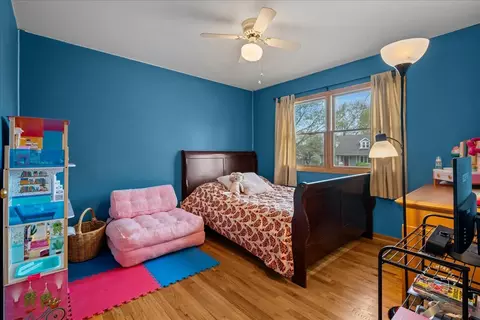 Bedroom - 1610 Heather Dr, Aurora, IL 60506 photo 2 of 3