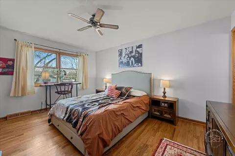 Bedroom - 1610 Heather Dr, Aurora, IL 60506 photo 1 of 3