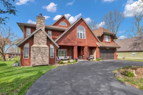 8925 E Teal Ln, Wilmington, IL 60481