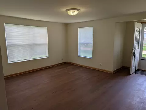 Living - 26151 W Ingleside Ave, Ingleside, IL 60041 photo 3 of 5