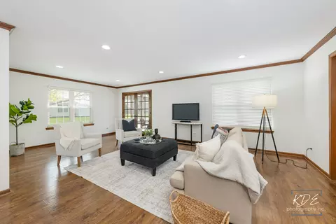 Living - 21210 Silktree Cir, Plainfield, IL 60544 photo 1 of 4