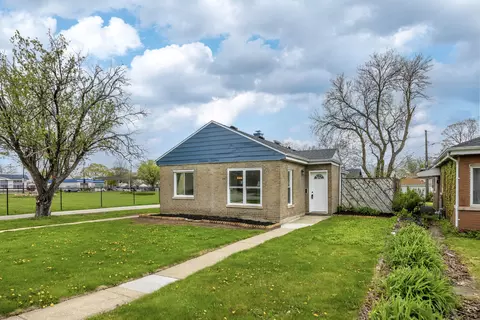 1415 N Taft Ave, Berkeley, IL 60163