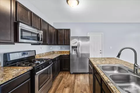 3618 Hyde Park Ct, Elgin, IL 60124 photo 11