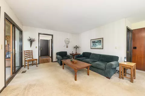 Living - 2021 Alschuler Dr, Aurora, IL 60506 photo 7 of 7