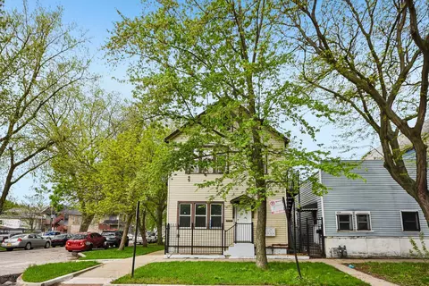 8756 S Exchange Ave, Chicago, IL 60617