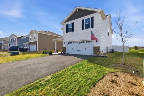 117 Fieldcrest Ave, Hampshire, IL 60140