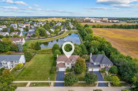 View/Area - 232 Loradale Rd, Oswego, IL 60543 photo 4 of 10