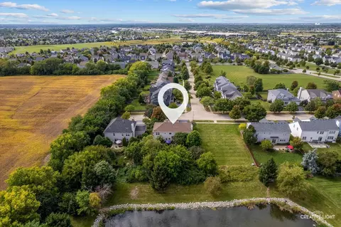 View/Area - 232 Loradale Rd, Oswego, IL 60543 photo 5 of 10
