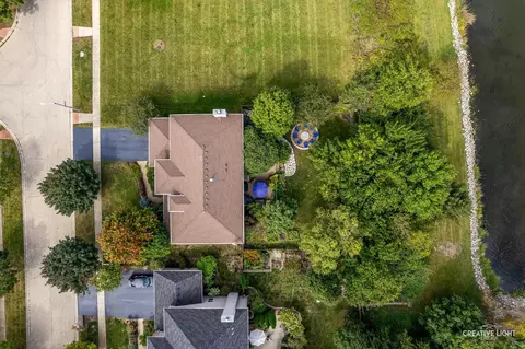 View/Area - 232 Loradale Rd, Oswego, IL 60543 photo 3 of 10