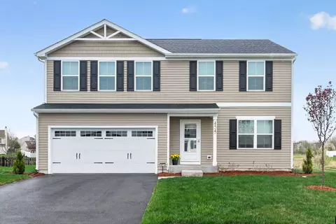 454 Thresher St, Dekalb, IL 60115