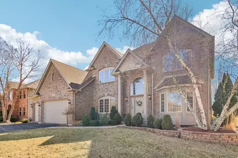 143 Pineridge Dr S, Oswego, IL 60543