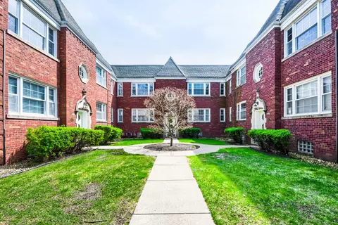 10647 S Artesian Ave #2W, Chicago, IL 60655