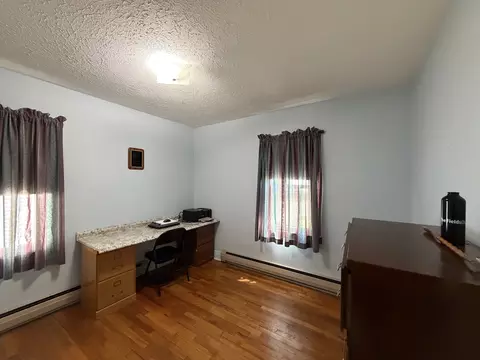 Bedroom - 1409 S 14th St, Mattoon, IL 61938 photo 3 of 6