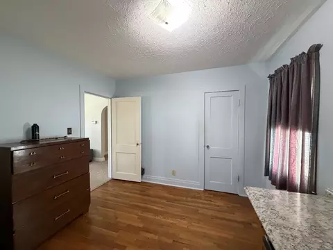 Bedroom - 1409 S 14th St, Mattoon, IL 61938 photo 4 of 6