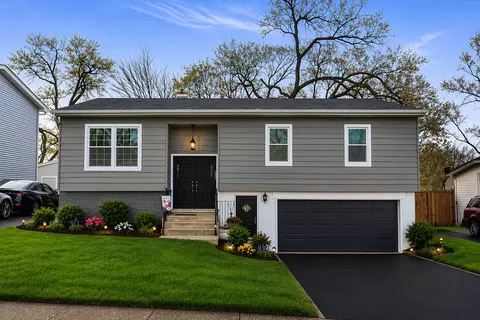 1364 Leslie Ln, Glendale Heights, IL 60139