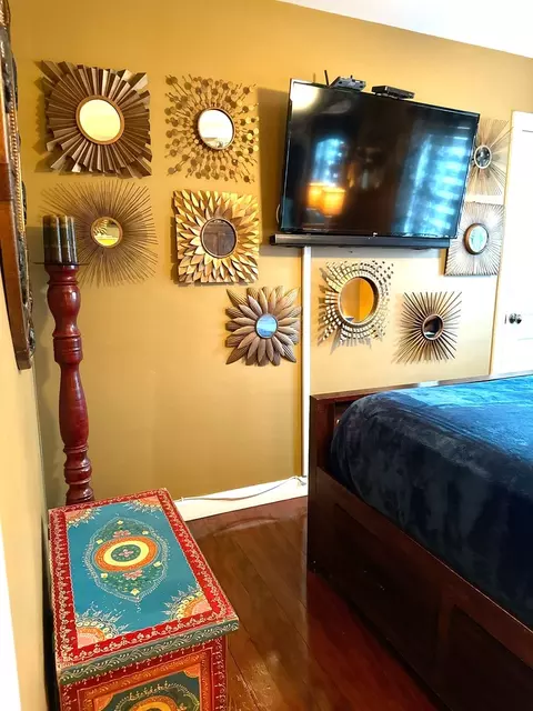 Bedroom - 121 N Marion Ave, Bartlett, IL 60103 photo 3 of 6