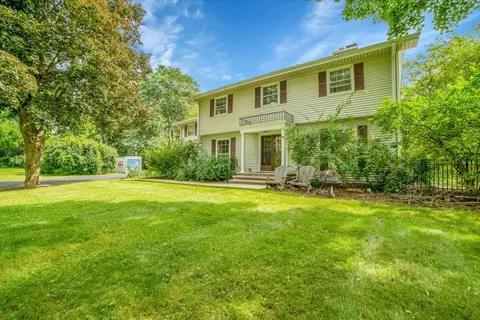 3 N011 Morningside Ave, West Chicago, IL 60185