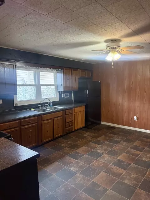 Kitchen - 312 E 11th St, Georgetown, IL 61846 photo 2 of 2