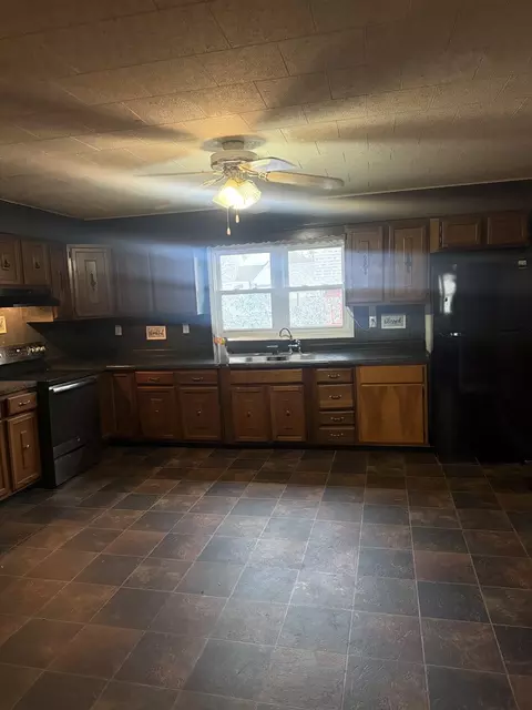 Kitchen - 312 E 11th St, Georgetown, IL 61846 photo 1 of 2