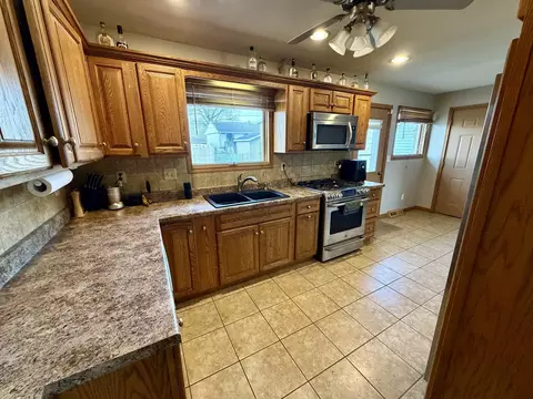 Kitchen - 1204 E 19th St, Sterling, IL 61081 photo 2 of 2