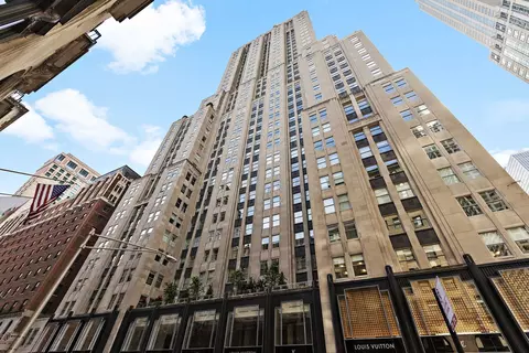 159 E Walton Pl #5B, Chicago, IL 60611