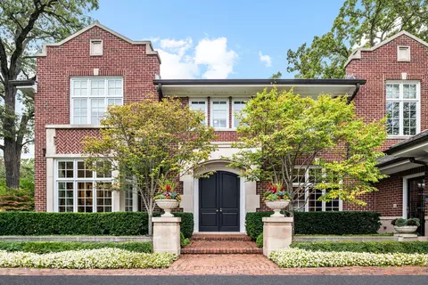 255 Harbor St, Glencoe, IL 60022