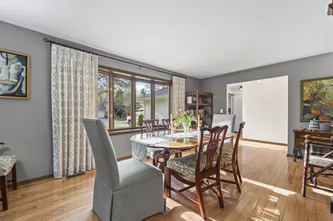 Dining - 815 Carriage Dr, Algonquin, IL 60102 photo 1 of 2