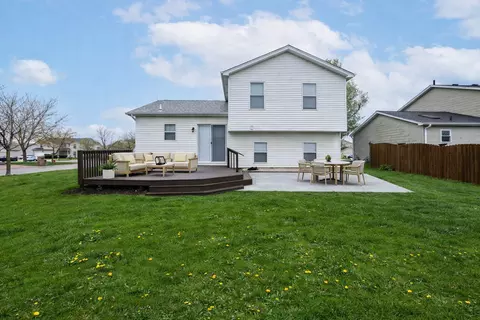 Exterior - 1500 Green Trails Dr, Plainfield, IL 60586 photo 2 of 4