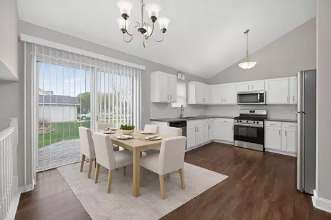 Dining - 1500 Green Trails Dr, Plainfield, IL 60586 photo 1 of 1
