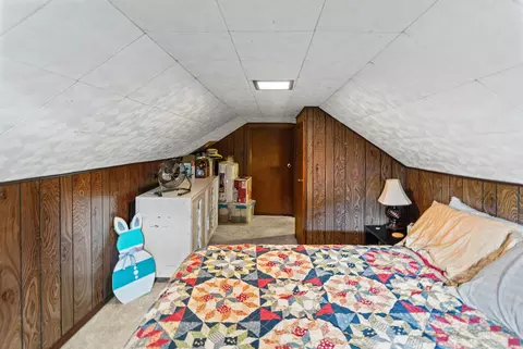 Bedroom - 1140 Race Track Rd, Centralia, IL 62801 photo 1 of 4