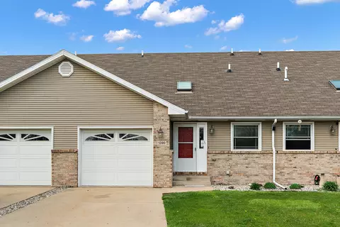 1390 Armour Rd, Bourbonnais, IL 60914