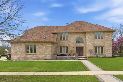 12600 Sheffield Ct, Palos Park, IL 60464