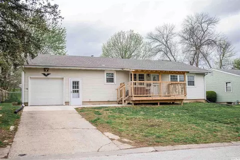 709 Hamilton, Quincy, IL 62305