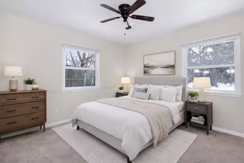 Bedroom - 86 Circle Dr E, Montgomery, IL 60538 photo 1 of 3