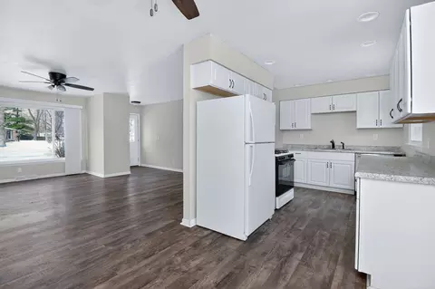 Other - 86 Circle Dr E, Montgomery, IL 60538 photo 2 of 3